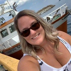 Meet your Posher, Kara